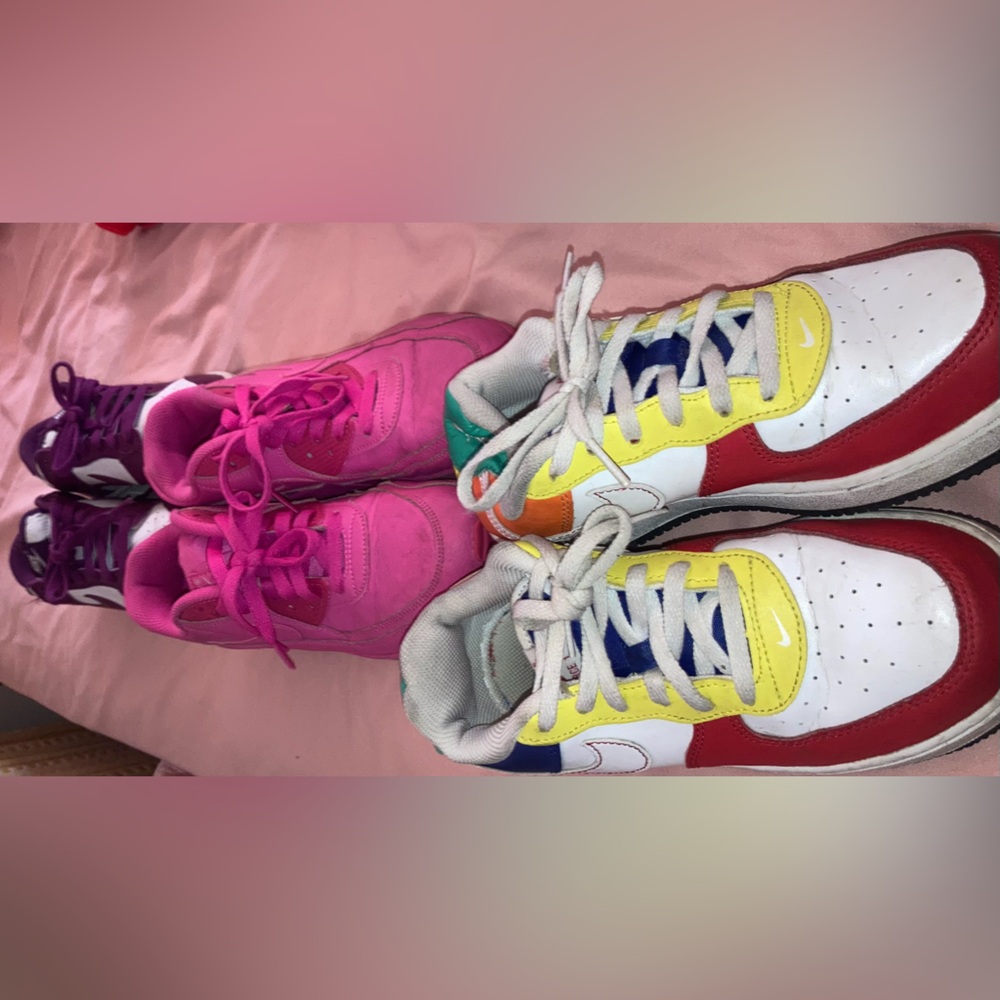 3 Nike Sneakers have a lot of love left in them. All they need is a good scrub!